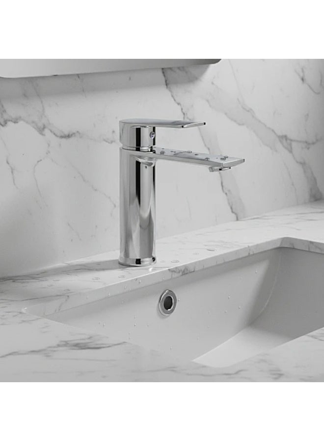 Short chrome sink faucet with hoses - Image 1